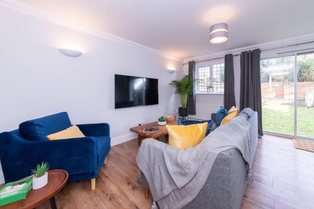Ratby House - Spacious 3 Bed With Garden & Parking Earley Exterior foto